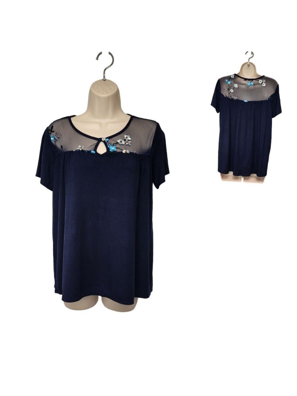 Cha Cha Vente Round Neck Embroidered Lace Short Sleeve Blouse Navy Blue Size MP